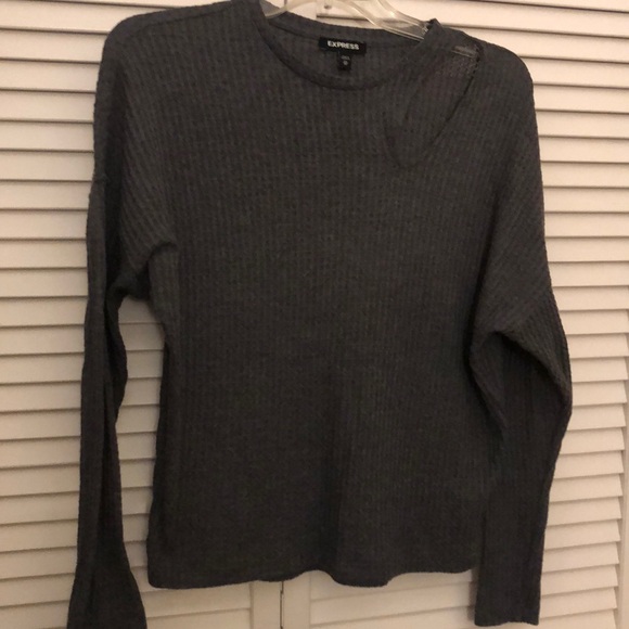 Fun top - Picture 1 of 8